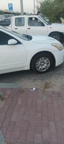 nisan Altima 2012 istamara 2 month
