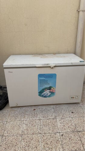 للبيع ثلاثة / فريزر 