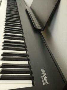 Roland FP-30X Digital Piano