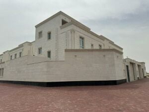 أم قرن : للبيع 2 فيلا مساحة 385م