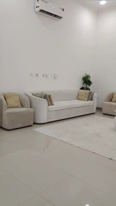 for sale with carpets sofas curtain