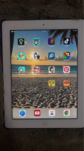 iPad 4 with apps