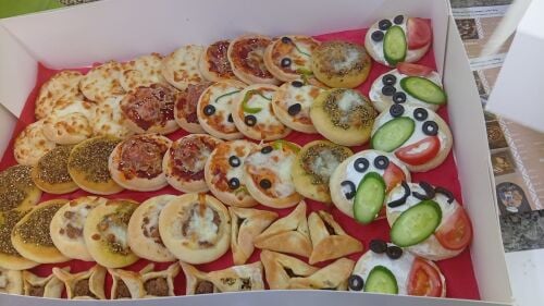 Baker and shawarma maker wanted