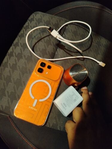 Infinix note 60 pro 5G + charger+ca