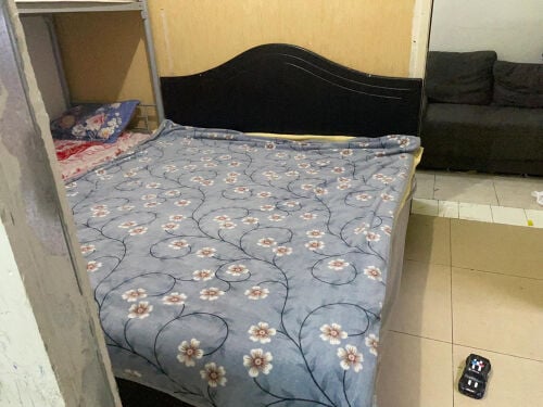 Bed & mattresses for sale 