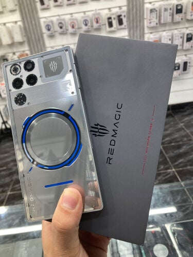 REDMAGIC 11 PRO