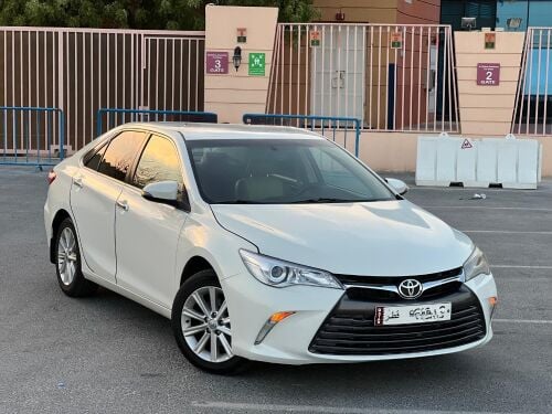 Toyota Camry full option