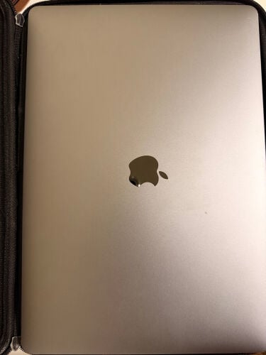 Apple MacBook Pro 15-inch (2018)