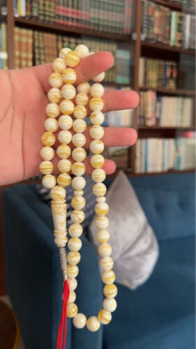 مسباح كهرم ضغط مشخط جميل جدًا