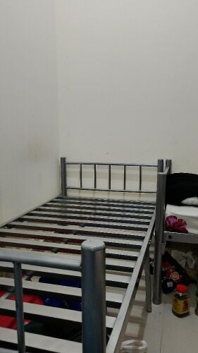Sleeping bed