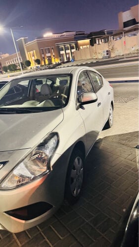 NISSAN SUNNY 2022