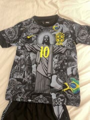 طقم برازيل 28