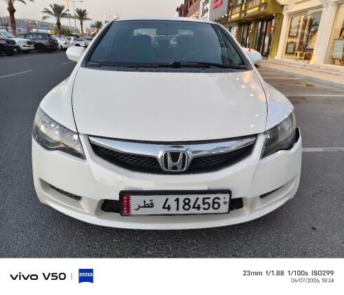 Honda    civic   2010    far   sale