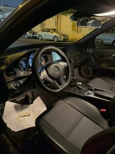 Benz C200 model 2012