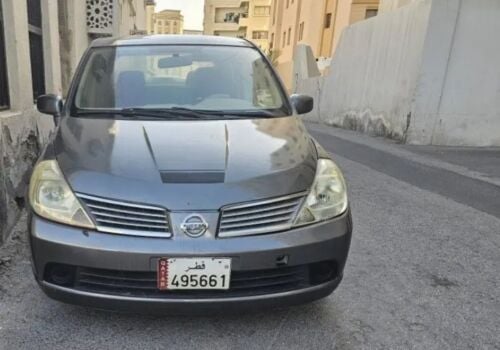 nissan tida