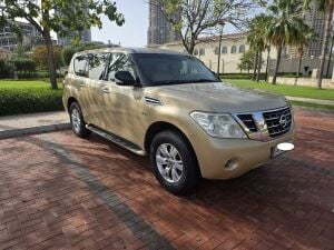 Nissan Patrol  V8