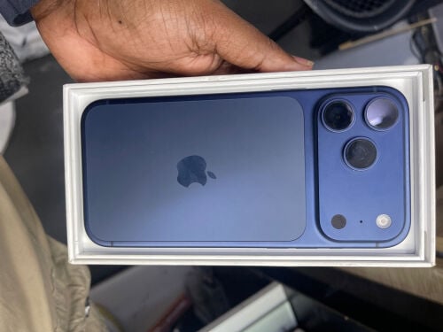 17 pro max 512gb blue 