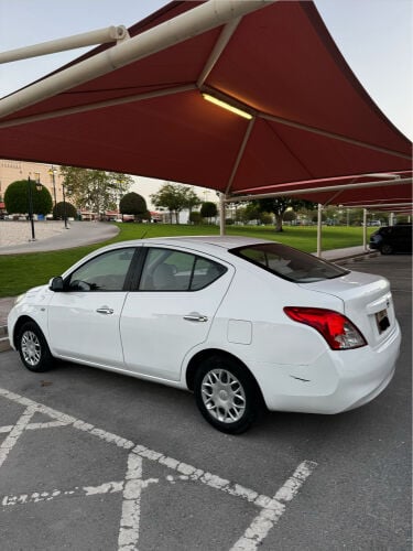 Nissan sunny