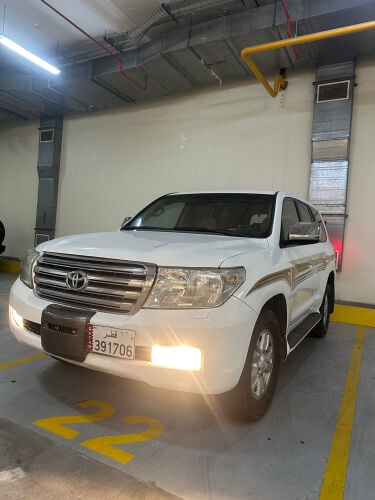 Toyota Land Cruiser GXR V8 2010