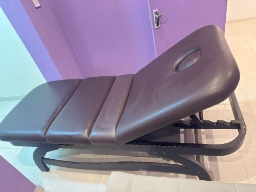massage bed