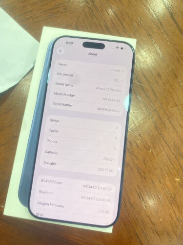 iPhone 17 pro max 
