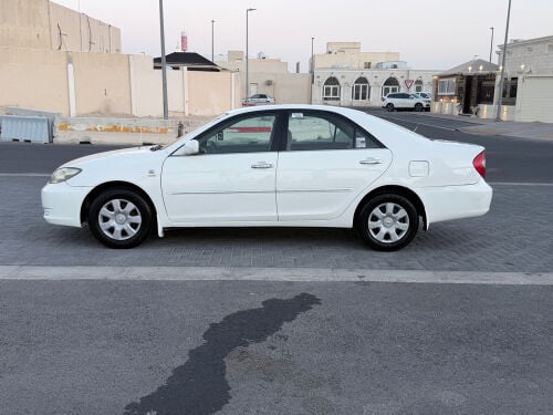 كامري ٢٠٠٤