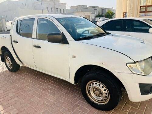Mitsubishi pickup