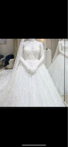 wedding dress for rent