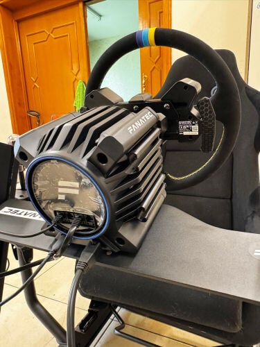 fanatec 8nM semi Racing