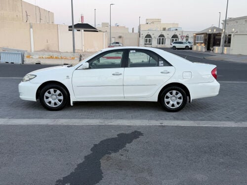 كامري ٢٠٠٤