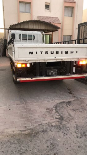 ميتسوبيشي فوسو للإيجار 