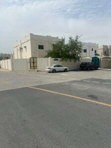 فيلا للبيع بمدينة خليفة الشمالية