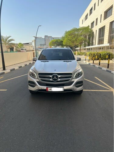 جي ال اي 400 