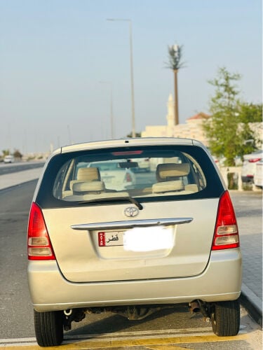 Toyota Innova 2.7