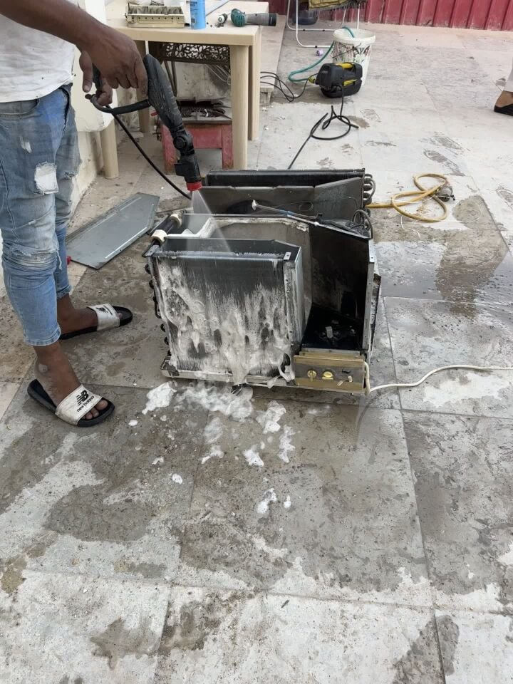 Ac repair service in Qatar 33037964