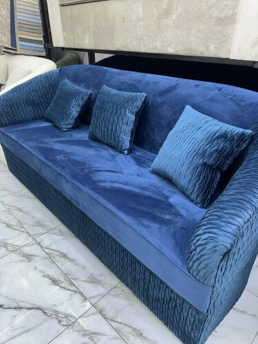 FOR SALE READYMADE SOFA 