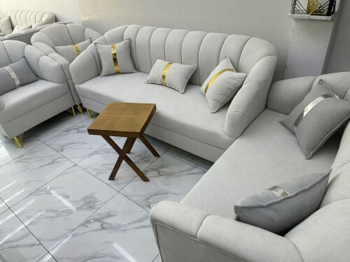 FOR SALE READYMADE SOFA 
