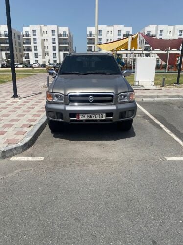 نيسان للبيع