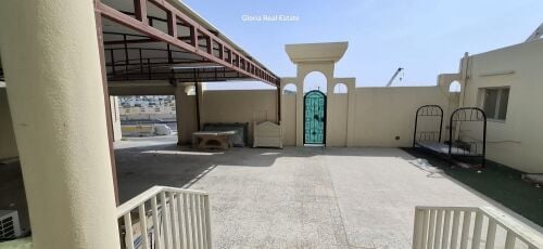 للاستثمار فيلا فى العزيزية