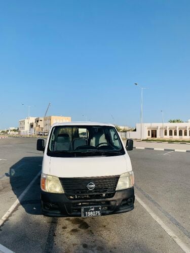 نيسان اورفان
