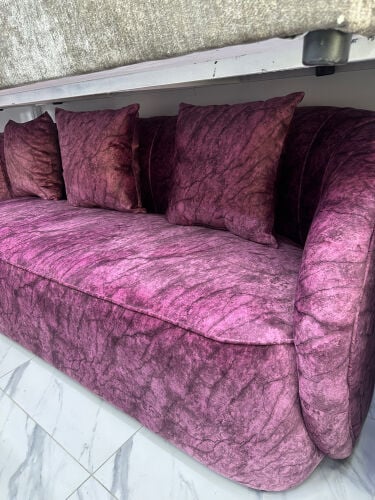 FOR SALE READYMADE SOFA 