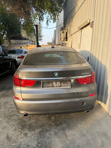 بي ام ٥٣٥ سكراب وقطع غيار