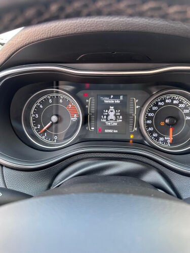 Jeeb sport cherokee