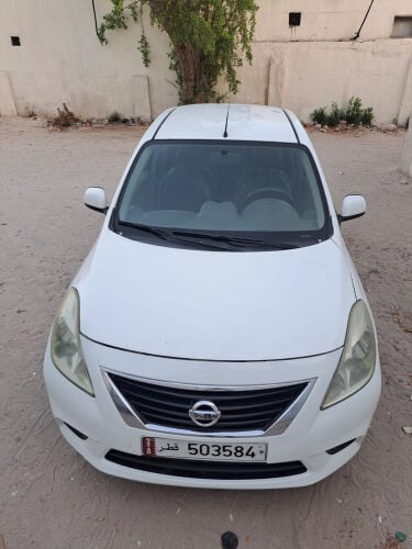 Nissan sunny 2012 