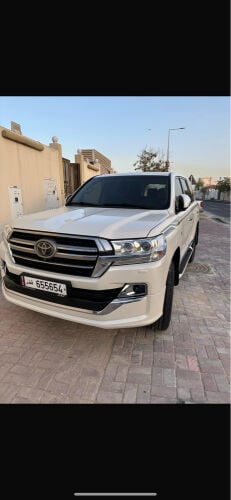 V8- 5.7-  VXR