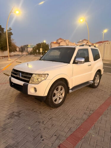 Mitsubishi pajero 3.8 v6 Full option 