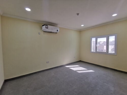 للايجار شقة بالوكرة 