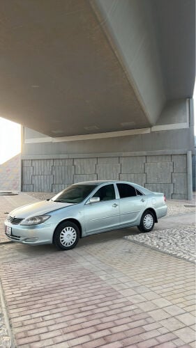 كامري نظيف و مشدود