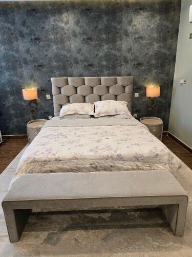 king bed