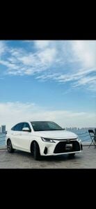 TOYOTA YARIS 2024